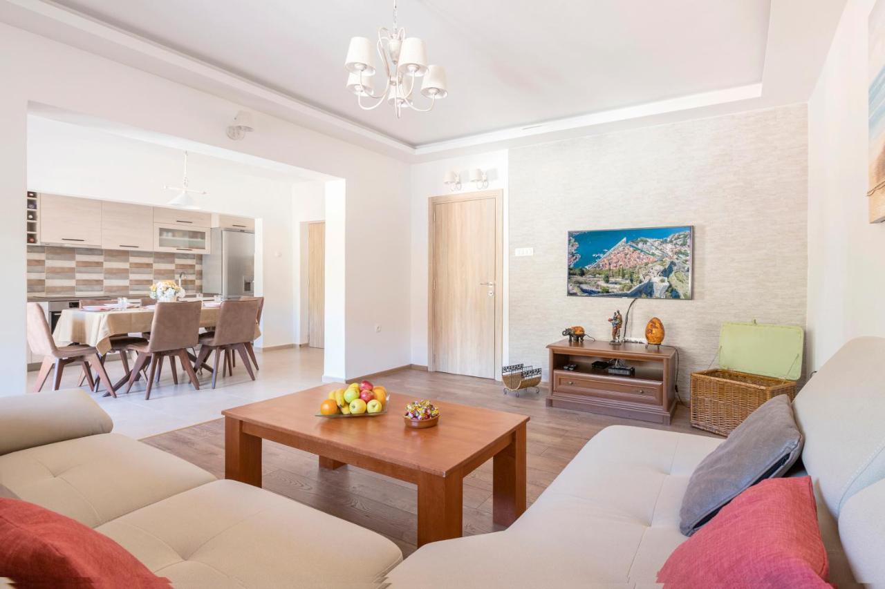 Seafoam Apartment Kotor Ngoại thất bức ảnh
